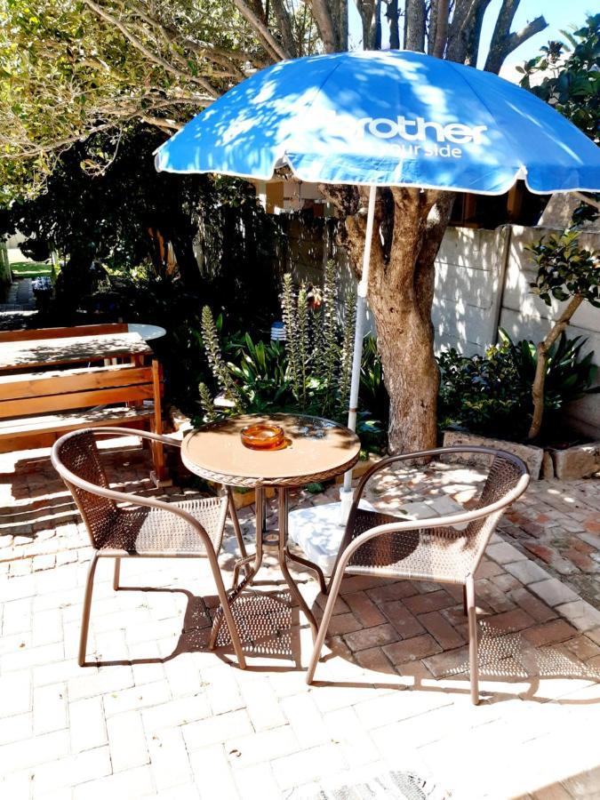 Baylight Accomodation Room 2 Mossel Bay Bagian luar foto